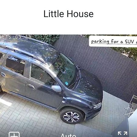 Littlehouse- Entire Property For Maximum 4 People Bucareste Exterior foto