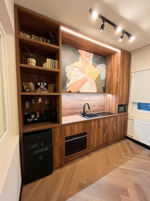 Littlehouse- Entire Property For Maximum 4 People Bucareste Exterior foto